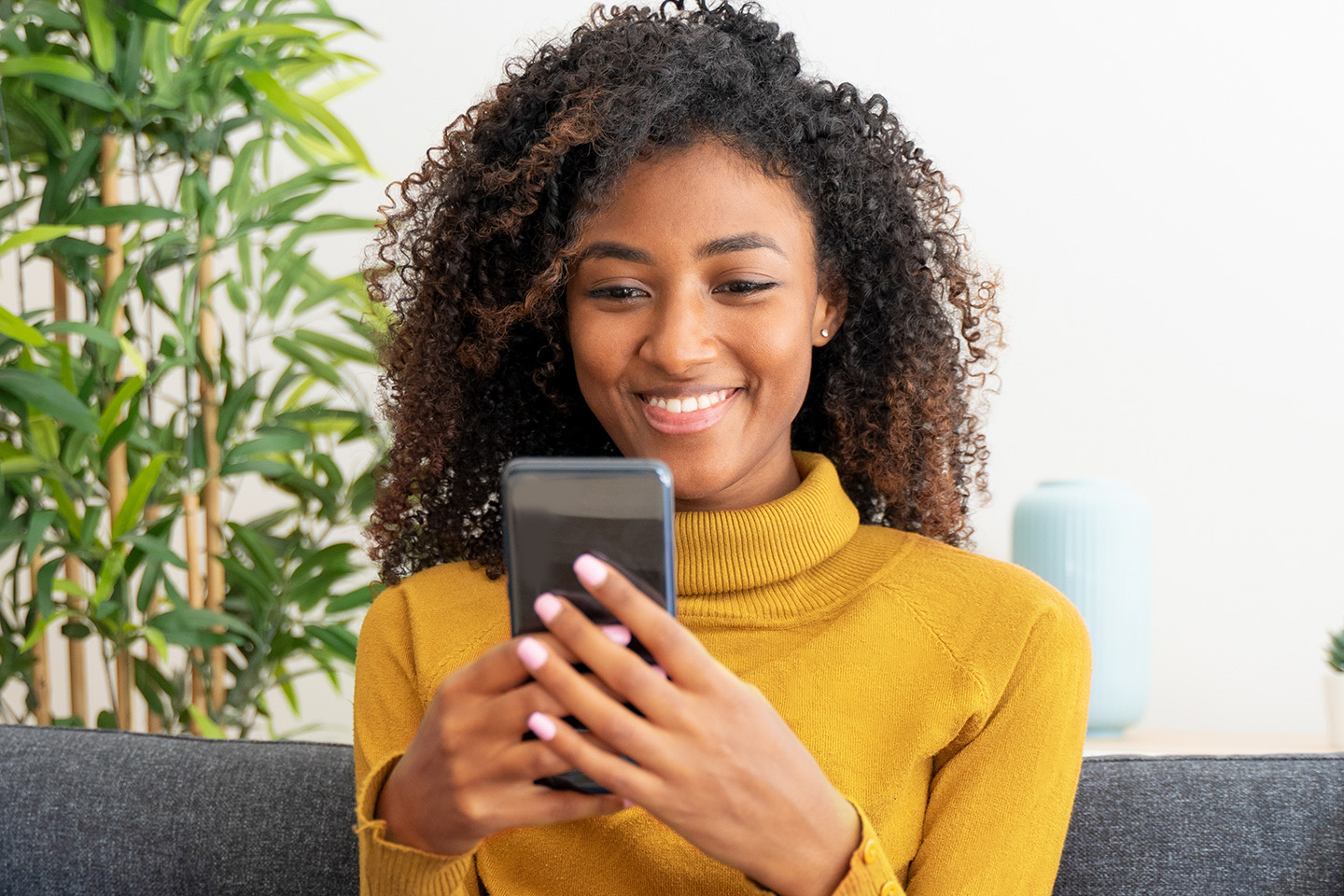 Whether you look for financial advice online, through websites, social channels or listen to podcasts, here are some experts you should check out.