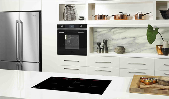 smeg-black-linear-oven-with-sai95-induction