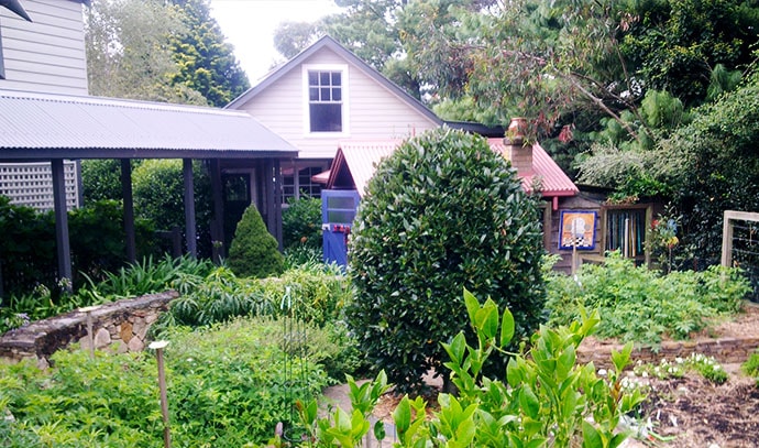 house-large-side-garden-vegetable-crops
