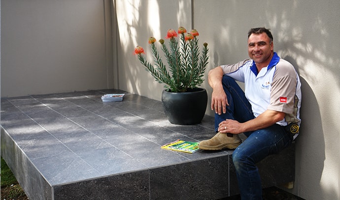 hebel-brad-thretowan-builder