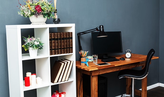 computer-table-office-at-home-workspace