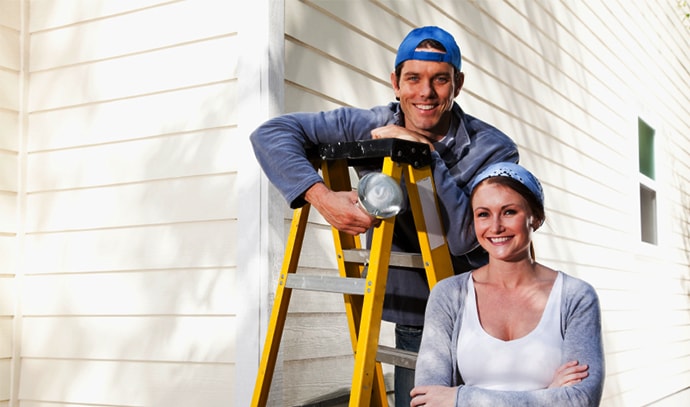 couple-renovating-their-home