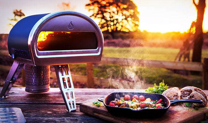 roccbox-space-age-portable-pizza-oven