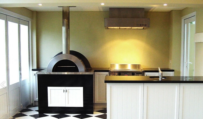 zesti-portable-pizza-ovens-kitchen