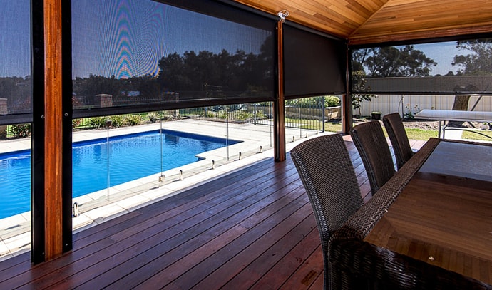 bozzy-shades-blinds-outdoor-dining-room-gazebo-poolside