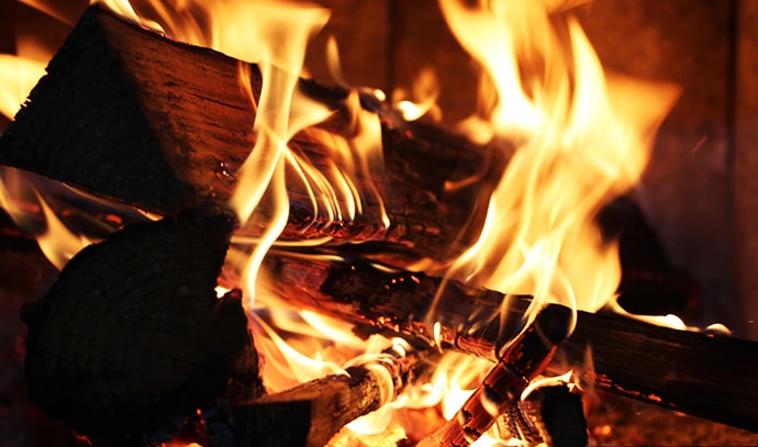 fireplace-bonfire-chimney-place