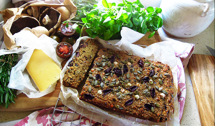 food-health-wealth-chef-samantha-gowing-quinoa-olive-caramelised-onion-loaf