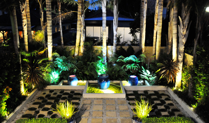 limelight-highlight-outdoor-features-accent-lights
