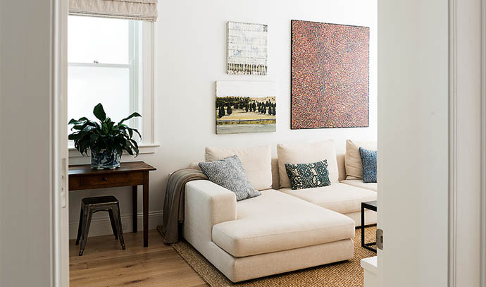 your-best-home-living-room-interior-design-sofa