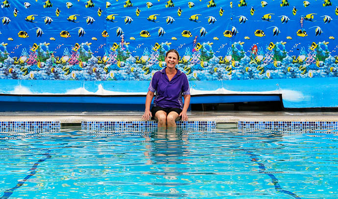 ross-brown-margie-thorpe-swim-school-mareeba-far-north-queensland-woman-swimming-pool