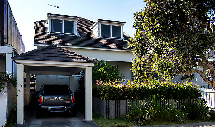 home-exterior-facade-house-before-image